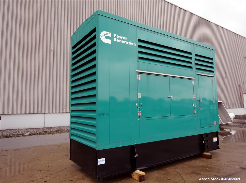 Used Cummins 750 kW Diesel Generator Model DQCB. Cummins QSK23-G7 Engine.