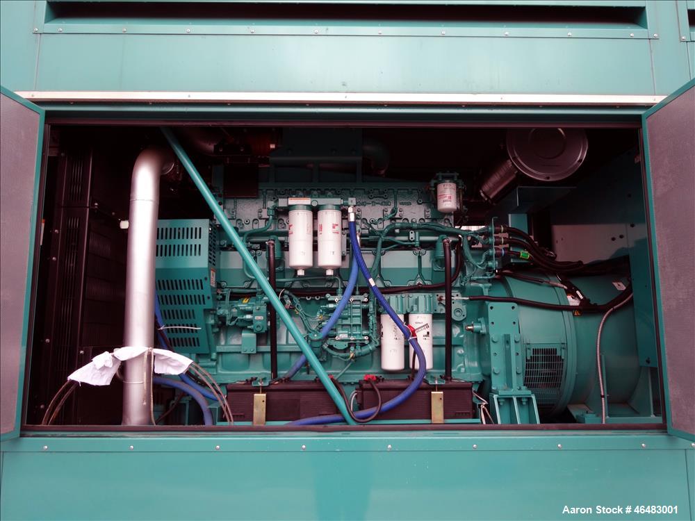 Used Cummins 750 kW Diesel Generator Model DQCB. Cummins QSK23-G7 Engine.