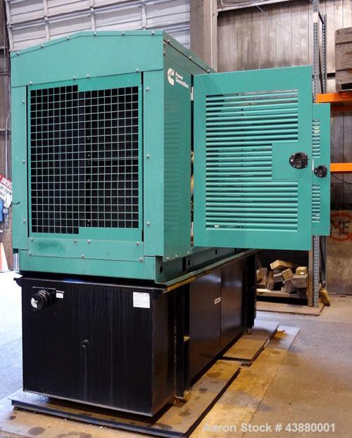 Used Cummins 250kW standby rated (225 kW prime) diesel generator set. Cummins model DQDAA-5753598 SN-D060909593. Cummins QSL9-G5 engine rated 476 HP @ 1800 RPM, EPA tier 1 certified. 3/60/277/480V. 1...
