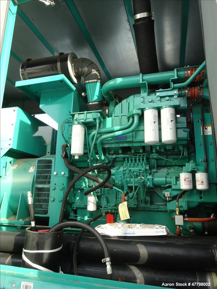 Used Cummins 750 kW EPA Tier 2 750kW Diesel Generator. Cummins QST30-G5.