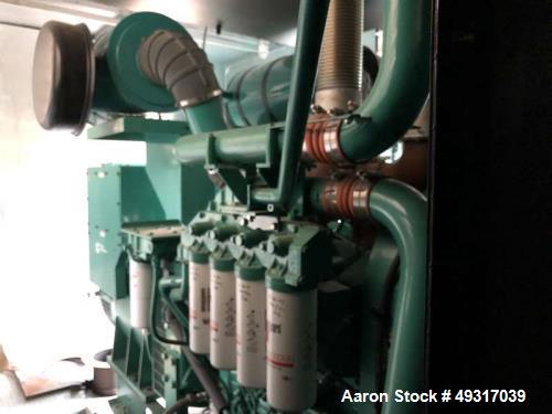 Used Cummins 800 kW Diesel Generator – QST30-G5, Tier 2, 2007, 292 Hrs, Sound Enclosure