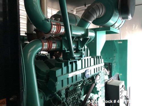Used Cummins 800 kW Diesel Generator – QST30-G5, Tier 2, 2007, 292 Hrs, Sound Enclosure