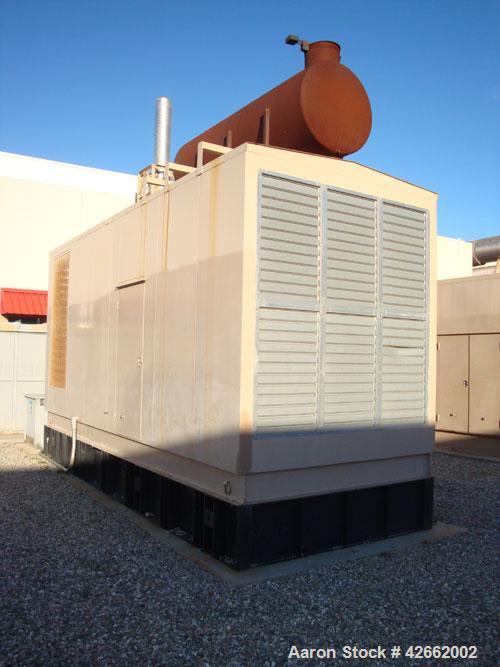 Used Cummins 2000 kW standby (1825kW prime) diesel generator set. Cummins model DQKC - 5587569, SN-B030464768. Cummins QSK60-G6 engine, EPA Tier 1, rated 2920 HP at 1800 RPM. 3/60/4160V. PowerCommand...