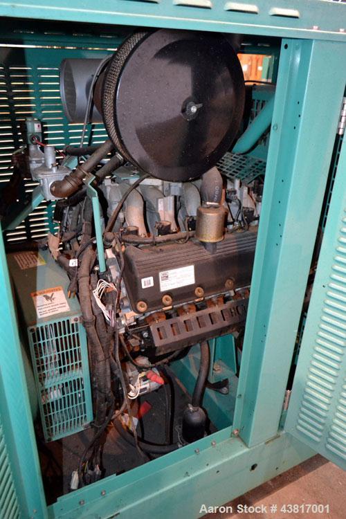 Used Cummins 100 kW standby natural gas generator set, model GGHH-5569198, SN-J020420586. Ford WSG-1068 engine rated 176 HP @ 1800 RPM.3/60/277/480V, rated 100kW 1/60/120V. 125 Amp main-line circuit ...