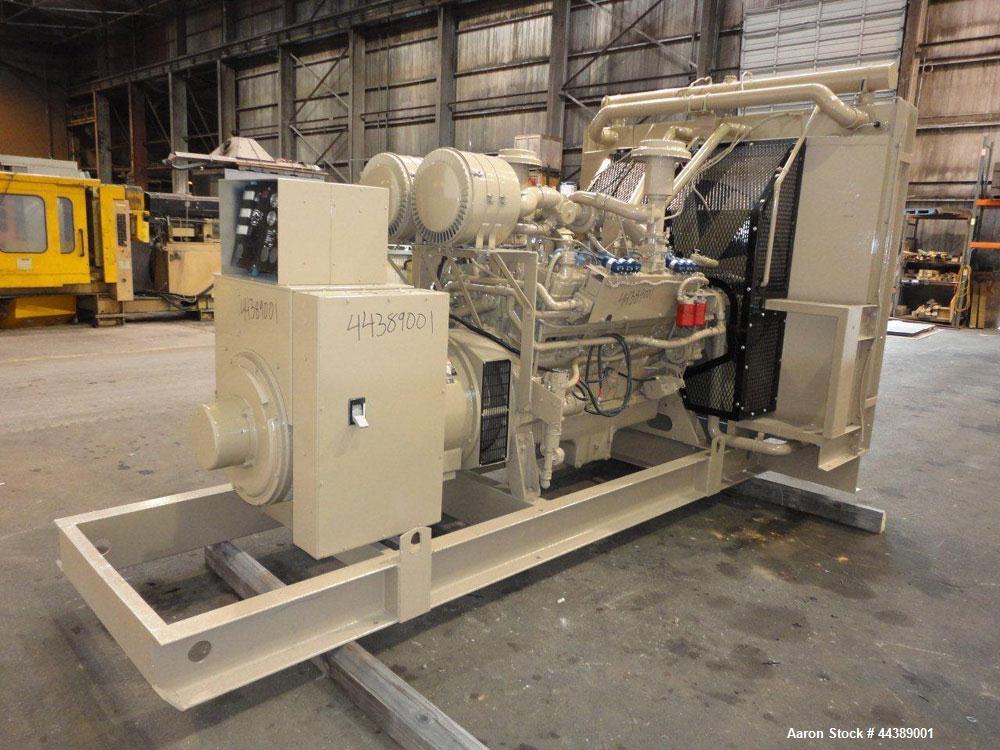 Used Cummins 425 kW standby (400kW prime) natural gas generator set. Cummins model GTA28C natural gas engine rated 600 HP @ 1800 RPM, 8.5:1 compression ratio, SN-25273631, 3/60/480V, Stamford type MC...
