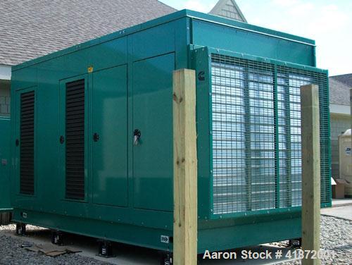 New- Cummins 500 kW Natural Gas Generator Set. Cummins model GTA28 natural gas engine, 10:1 compression ratio, rated 770 hp at 1800 rpm. Newage generator, PMG excitation (factory package) currently w...