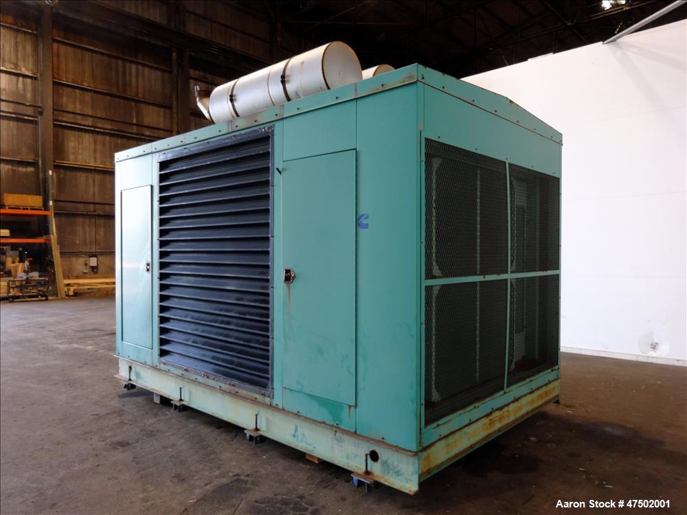 Used Cummins 500 kW Natural Gas Generator. Cummins GTA28 engine.