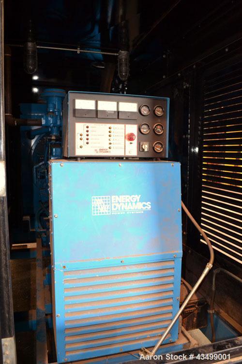 Used Cummins 200 kW Natural Gas Generator Set. Cummins model GTA855A engine rated 310 HP @ 1800 RPM SN-25205665. 3/60/277/480V. MagnaMax generator, model M10765-01-0595. 400 Amp main-line circuit bre...