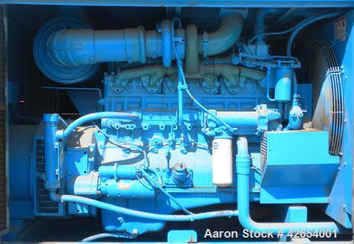 Used Cummins 200kW portable standby diesel generator set.Cummins model NT-855-G4 engine rated 375HP @ 1800 RPM. 3/60/208-240/380-480V. 350 Amp main-line circuit breaker. Weather enclosure with sub-ba...