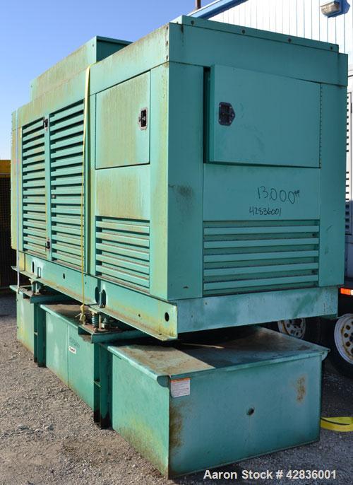 Used Cummins / Onan 300 kW standby / 270 kW prime diesel generator set. Model DFCB. Cummins NTA-855-G2 engine rated 465HP @ 1800 RPM SN- 119S9561. 3/60/277-480V, PMG (Permanent Magnet Generator) 12 L...