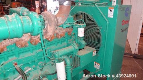 Used Cummins / Onan 275kW Standby (250 kW Prime) Diesel Generator Set. Cummins model 275DFBF, SN- H940551392. Cummins NT-855-G6 engine rated 435 HP @ 1800 RPM. 3/60/277/480V. 500 Amp main-line circui...