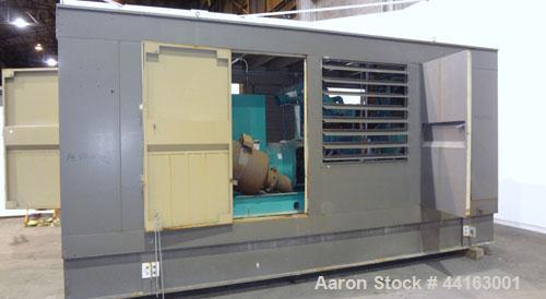Used Cummins 450kW standby (410 kW prime) diesel generator set, Cummins DFEC, SN-H920478934. Cummins KTA19-G3 engine rated 685 HP @ 1800 RPM, SN-31143698. 3/60/277/480 V. PMG permnaent magnet generat...