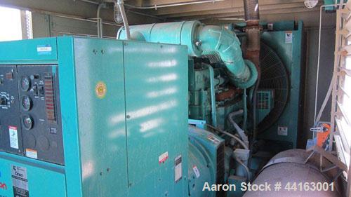 Used Cummins 450kW standby (410 kW prime) diesel generator set, Cummins DFEC, SN-H920478934. Cummins KTA19-G3 engine rated 685 HP @ 1800 RPM, SN-31143698. 3/60/277/480 V. PMG permnaent magnet generat...