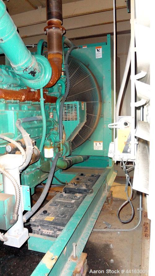 Used Cummins 450kW standby (410 kW prime) diesel generator set, Cummins DFEC, SN-H920478934. Cummins KTA19-G3 engine rated 685 HP @ 1800 RPM, SN-31143698. 3/60/277/480 V. PMG permnaent magnet generat...