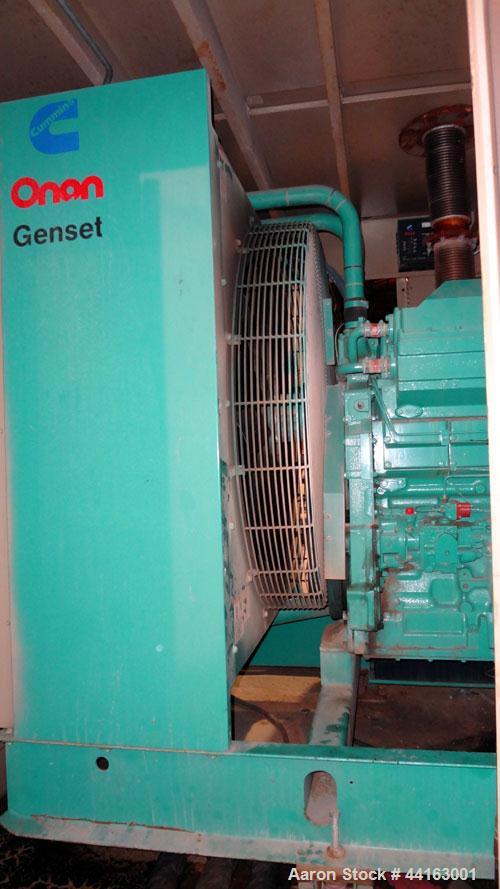 Used Cummins 450kW standby (410 kW prime) diesel generator set, Cummins DFEC, SN-H920478934. Cummins KTA19-G3 engine rated 685 HP @ 1800 RPM, SN-31143698. 3/60/277/480 V. PMG permnaent magnet generat...