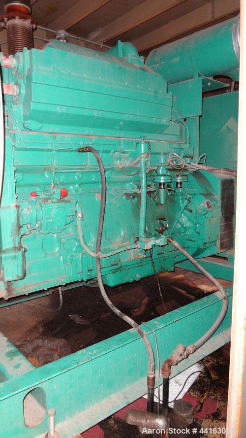 Used Cummins 450kW standby (410 kW prime) diesel generator set, Cummins DFEC, SN-H920478934. Cummins KTA19-G3 engine rated 685 HP @ 1800 RPM, SN-31143698. 3/60/277/480 V. PMG permnaent magnet generat...