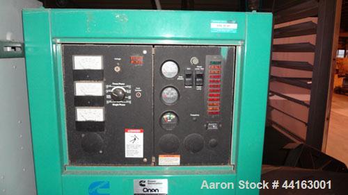 Used Cummins 450kW standby (410 kW prime) diesel generator set, Cummins DFEC, SN-H920478934. Cummins KTA19-G3 engine rated 685 HP @ 1800 RPM, SN-31143698. 3/60/277/480 V. PMG permnaent magnet generat...
