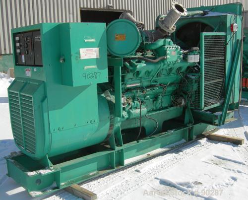 USED: Cummins/Onan 500 kW diesel driven generator, model 500DFY-4XR. 625 kva, 3/60/277-480 volt, 1800 rpm, 752 amp. Driven by a Cummins engine, model VTA1710PGC800, radiator cooled, SO #68900, serial...