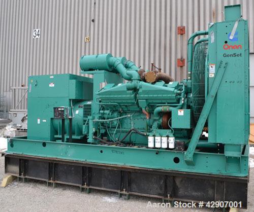 Used Cummins / Onan 900kW Diesel Generator Set. Cummins model DFJC, SN-I940555062. Cummins KTA 38-G3 engine SN-33127399, rated 1340 HP @ 1800 RPM. 3/60/480V. PowerCommand digital panel. 1600 Amp main...