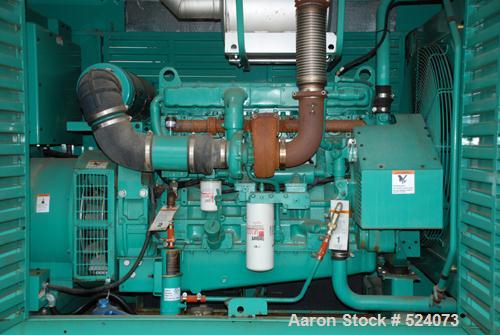 USED: Cummins/Onan genset, 230 kW. Manufactured in 2001. 180 hours.Includes switchbox.
