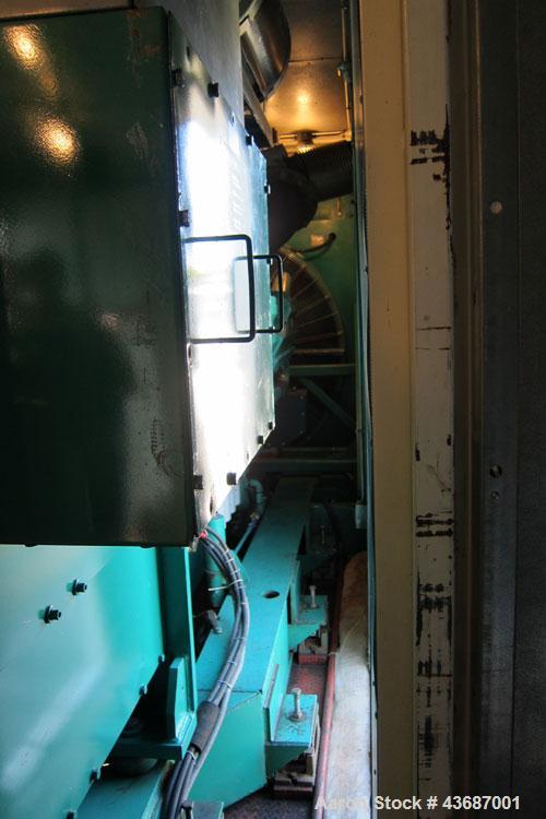 Used Cummins 2000 kW Standby Utility Grade Portable/Trailer Diesel Generator Se