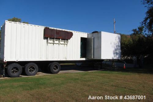 Used Cummins 2000 kW Standby Utility Grade Portable/Trailer Diesel Generator Se