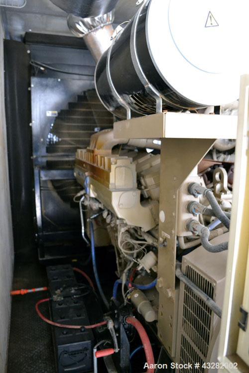 Used Cummins 900 kW standby (810kW prime) portable diesel generator set. Cummins model QST30-G2 Engine, Spec-D573001GX03, SN-37223214, emissions EPA tier 1. Newage Stamford generator SN-02126629/001....