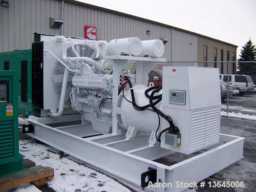 Unused-NEW Cummins powered 1000 kW standby diesel generator set. Cummins QST30-G5 EPA tier 2 engine engine rated 1490 HP @ 1...