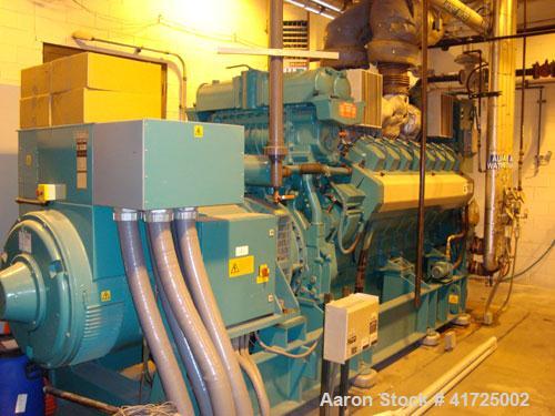 Used Cummins 1100 kW Cont Rated Natural Gas Generator Set. Cummins QSV81-G engine, 1200 rpm. Newage Stamford end, 3/60/480V.  5528 hours. Built 2002. Includes:  Unit mounted Cummins Power Command dig...