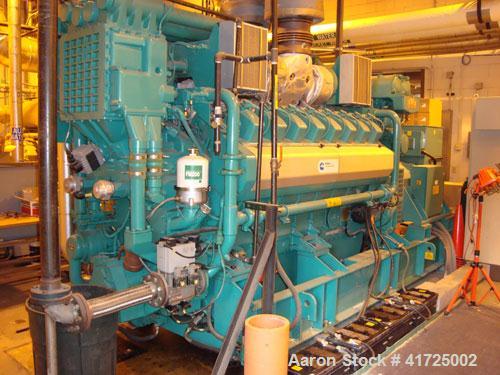Used Cummins 1100 kW Cont Rated Natural Gas Generator Set. Cummins QSV81-G engine, 1200 rpm. Newage Stamford end, 3/60/480V.  5528 hours. Built 2002. Includes:  Unit mounted Cummins Power Command dig...