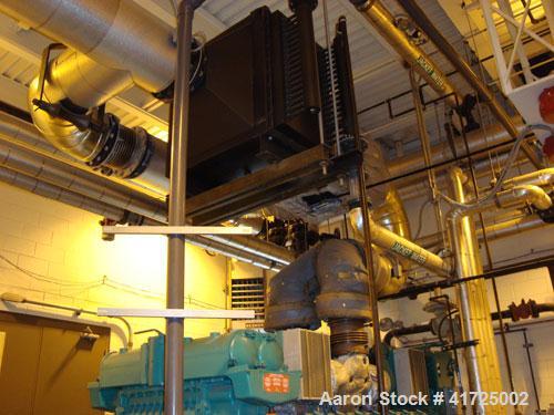Used Cummins 1100 kW Cont Rated Natural Gas Generator Set. Cummins QSV81-G engine, 1200 rpm. Newage Stamford end, 3/60/480V.  5528 hours. Built 2002. Includes:  Unit mounted Cummins Power Command dig...