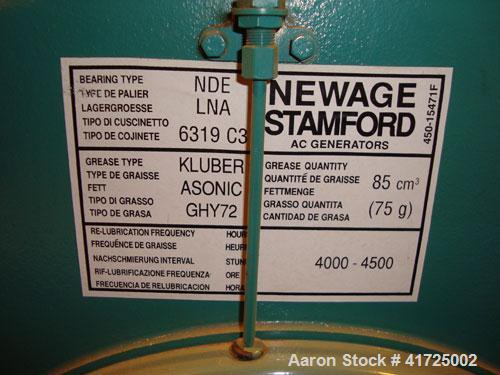 Used Cummins 1100 kW Cont Rated Natural Gas Generator Set. Cummins QSV81-G engine, 1200 rpm. Newage Stamford end, 3/60/480V.  5528 hours. Built 2002. Includes:  Unit mounted Cummins Power Command dig...
