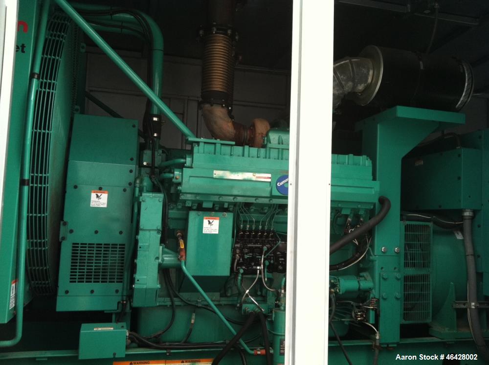 Used Cummins 750 kW  diesel generator  model 750 DFHA. Cummins QST30-G2 engine