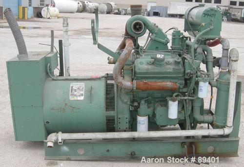 USED: Detroit Diesel generator rated 280 kW standby. Rated 250 kW continuous, 3/60/277-460 volt. Detroit Diesel Engine model 80637405, designed to operate at 415 HP @ 1800 RPM.Magna One synchronous A...