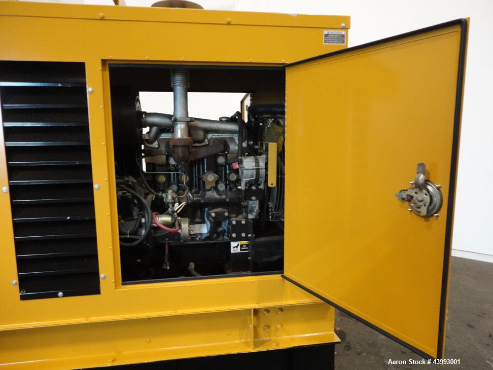 Used Elliott 40kW Standby Diesel Generator Set, Model 40RD, Serial BY07J593. Perkins Engine 4.236D. 3/60/208V 12 lead reconnectable. 150 Amp mainline circuit breaker. Coolant heater. Sens battery cha...
