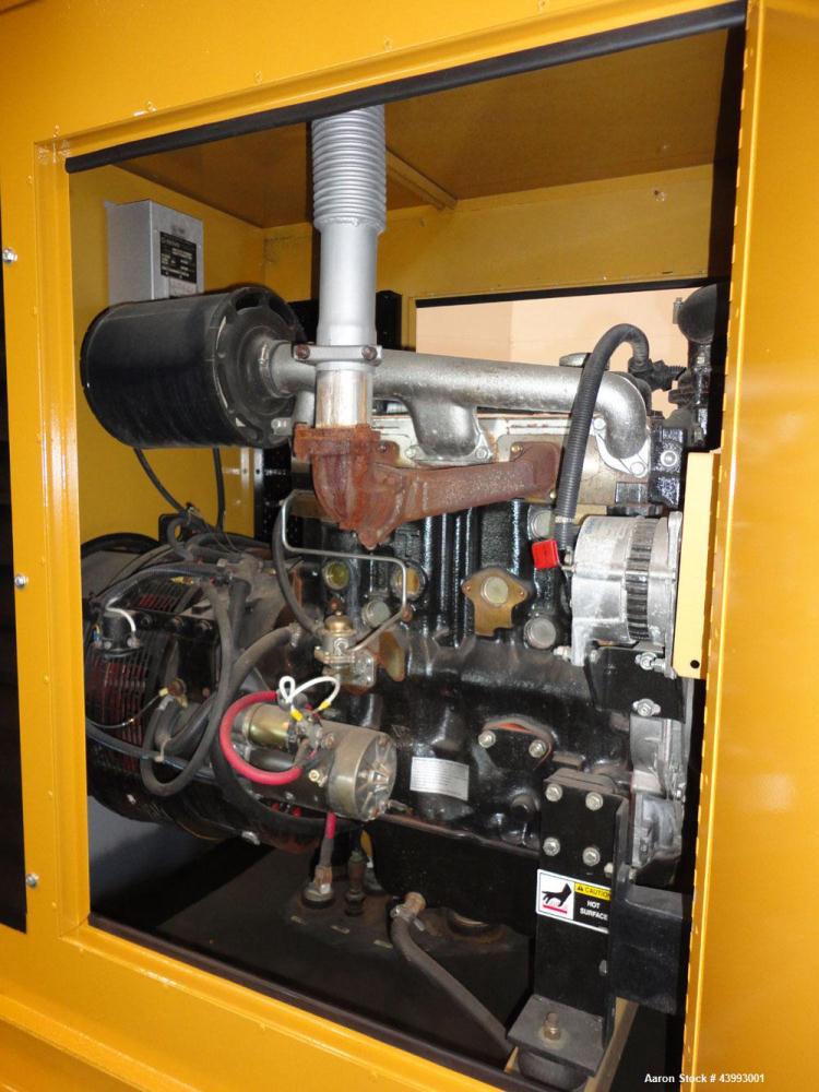 Used Elliott 40kW Standby Diesel Generator Set, Model 40RD, Serial BY07J593. Perkins Engine 4.236D. 3/60/208V 12 lead reconnectable. 150 Amp mainline circuit breaker. Coolant heater. Sens battery cha...
