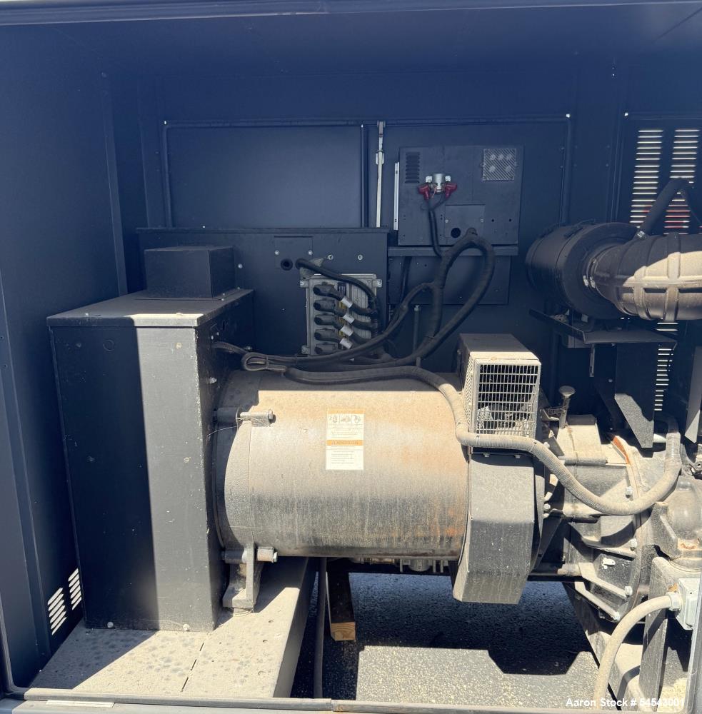 Used Generac Natural Gas Generator, Model MG0300. 300 KW. Enclosed OH0924 Engine. Weather Enclosure. Eaton Inline 630 Amp Breaker. Coolant Heater. Built 2012. 3/60/277/480V. 160 hours Reported. Seria...