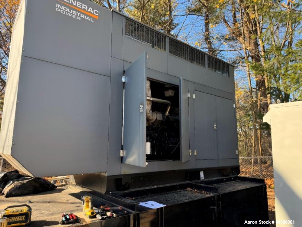 Used Generac SD350 Diesel Generator – 350 kW / 438 kVA with 2,000 Gallon Base Tank, Only 275 Hours