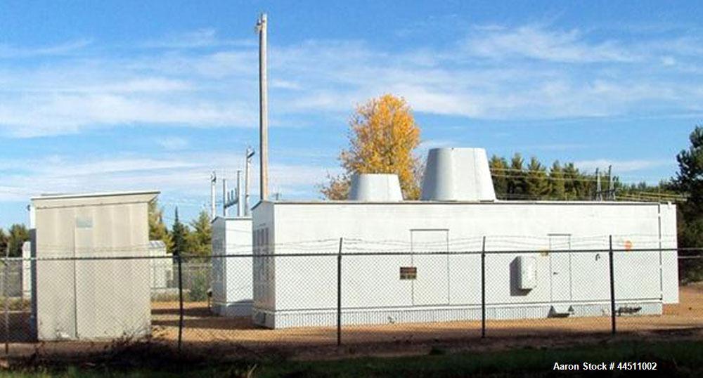 Used General Motors 2000 kW Diesel Generator Set.  EMD Model 16-567-FD4 engine, rated 2875 hp @ 900 rpm, serial #70-M3-1122.  3/60/4160V.  Weather enclosure.  125 Gallon day tank. Control building wi...