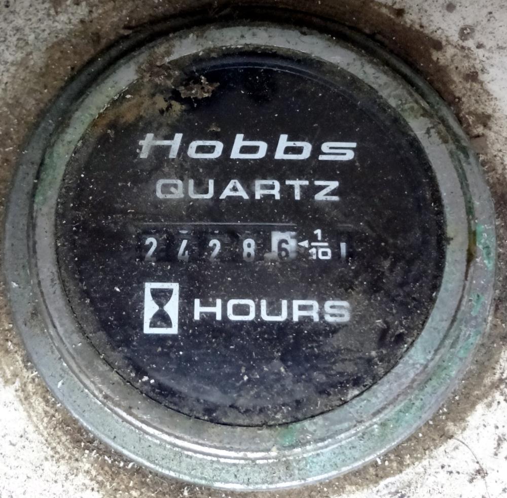 Used Hess / Doosan 400 kW natural gas generator. Doosan model GV222TIC engine.