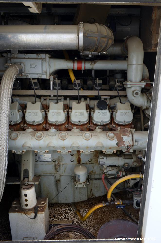Used Hess / Doosan 400 kW natural gas generator. Doosan model GV222TIC engine.