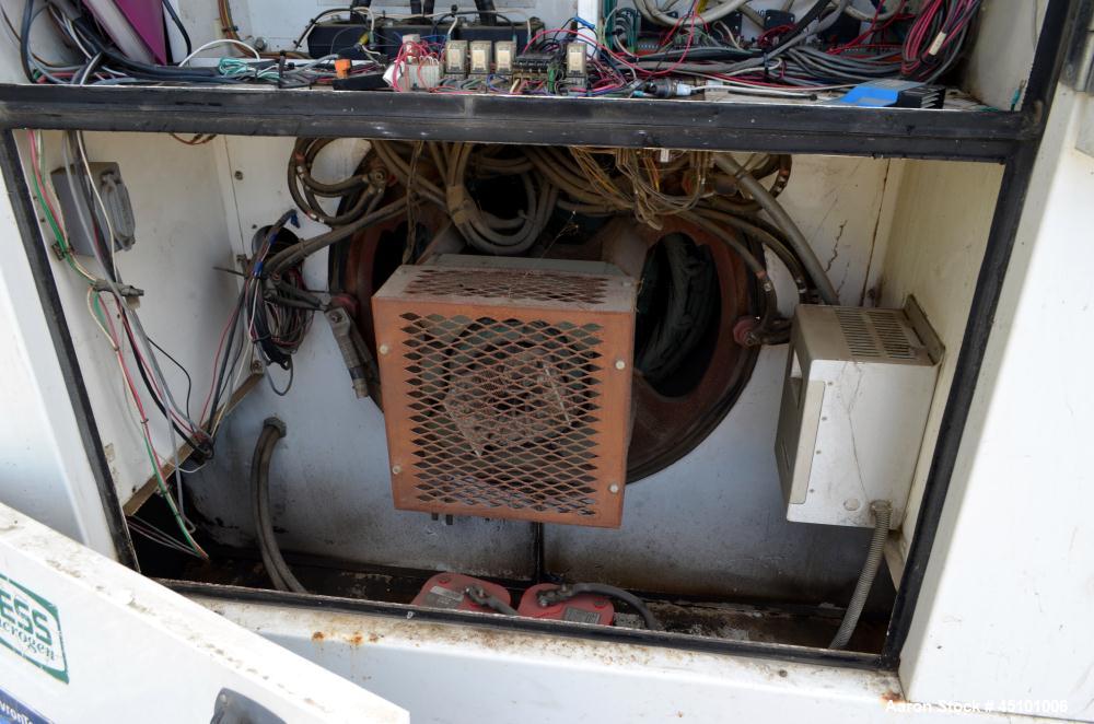 Used Doosan 400 kW Natural Gas Generator Set, Continuous Rated Packaged by Hess