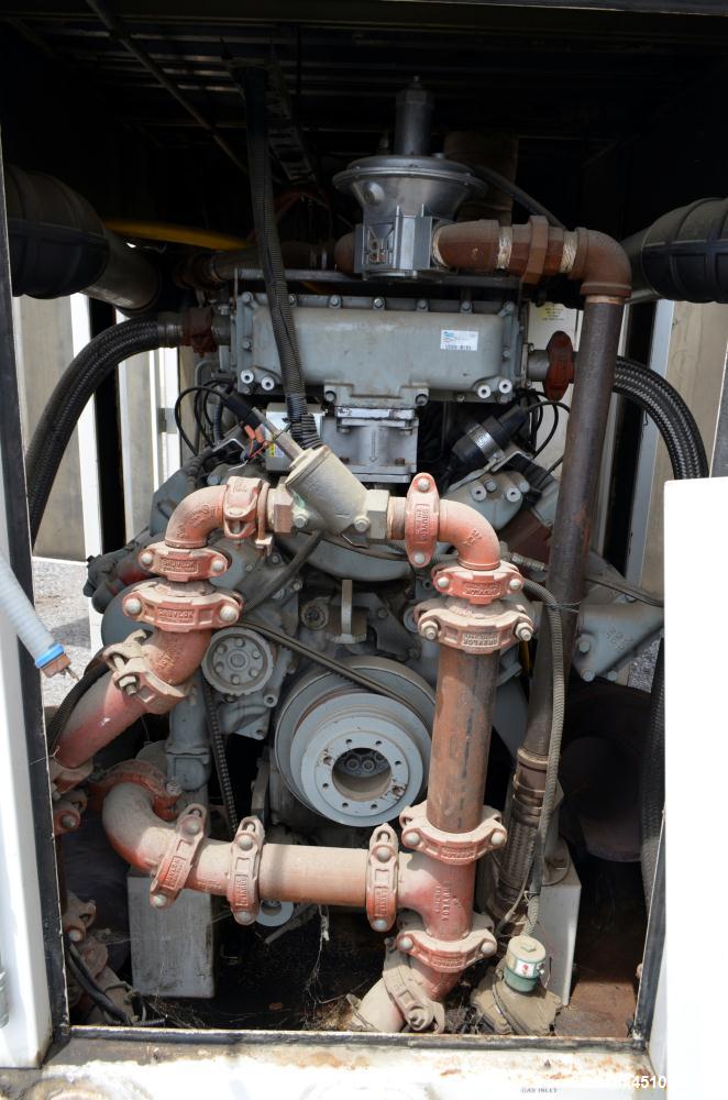 Used Doosan 400 kW Natural Gas Generator Set, Continuous Rated Packaged by Hess