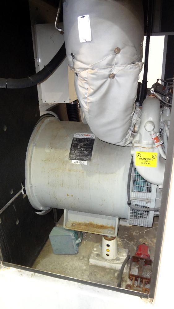 Unused-Hess Microgen 400 kW continuous rated natural gas generator set. Dawoo engine model GV222 TI 22 liter SN-EEYOA200217. 3/60/480V. 800 Amp main-line circuit breaker. New Basler 2020 control pane...