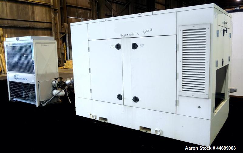 Unused-Hess Microgen 400 kW continuous rated natural gas generator set. Dawoo engine model GV222 TI 22 liter SNEEYOA200216. 3/60/480V. 800 Amp main-line circuit breaker. New Basler 2020 control panel...