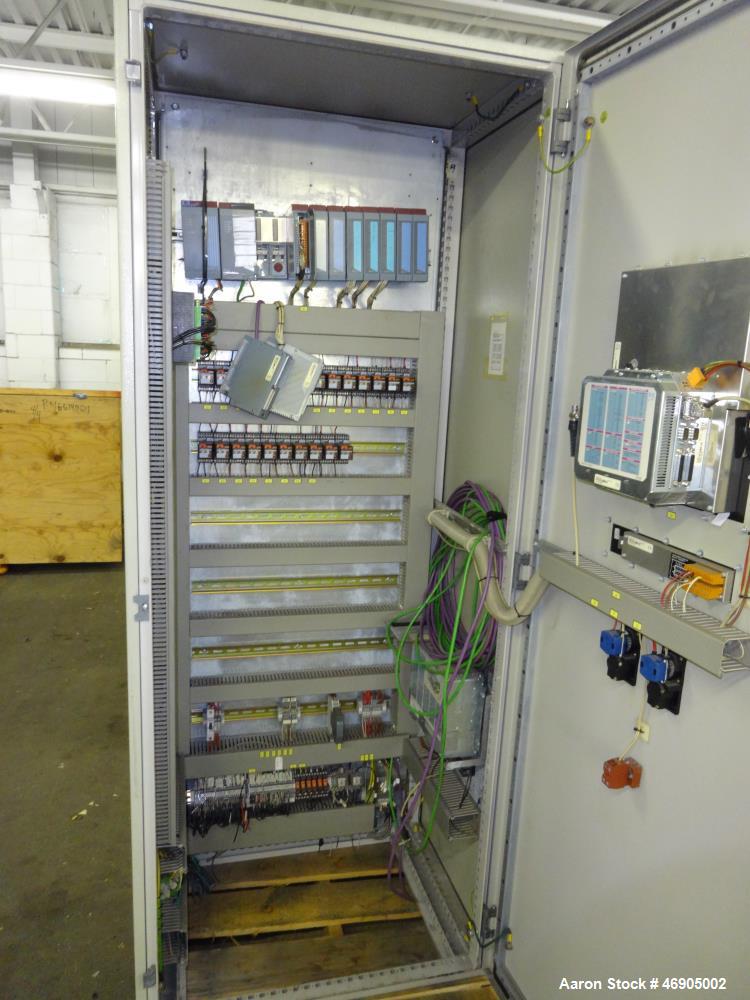 Used Jenbacher 2000 kW natural gas generator. Jenbacher J616GS
