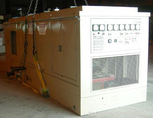 Used Solar/Saturn 1000 kW Gas Turbine Generator Set, Diesel Fueled, Model KS22673, Assembly 37061, Serial #8425602. 3/60/480V.  New engine installed 1998 with 616 actual hours, total set hours are 78...