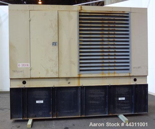 Used Katolight 400 kW Standby (350 kW prime) Diesel Generator Set, model D400FRV4, Serial #LM235869. Volvo model TWD1630GP engine rated 605 hp @ 1800 rpm. 3/60/277/480V. 600 Amp main-line circuit bre...