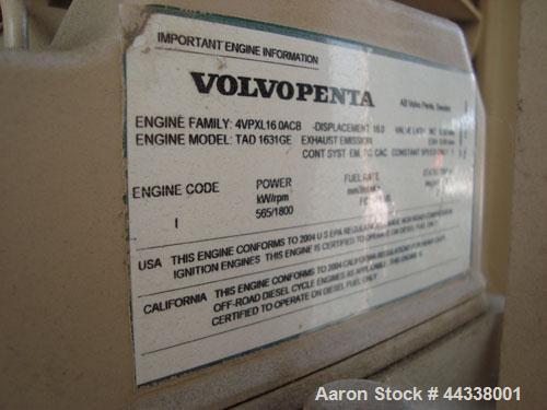 Used Katolight 500 kW standby diesel generator set, model D500FPV4, SN-102590-1204. Volvo model TAD 1631GE engine rated 768 HP @ 1800 RPM, SN-2160050396. 3/60/120/208V, 12 lead reconnectable to other...