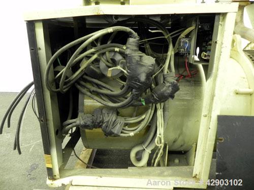 Used Kohler 90kW continuous rated natural gas generator set.Kohler model 100RZ288, SN-299191. Ford model LSG-8751-6005-A engine, SN-05122 A-07. 3/60/120/280V. RB.Heat exchanger cooled via Young model...